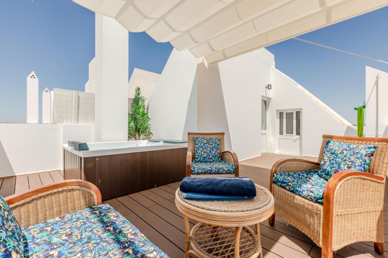 Seascape Villa Private Pool & Rooftop Jacuzzi With Sea View Near Manta Rota Beach Vila Nova de Cacela Exterior photo